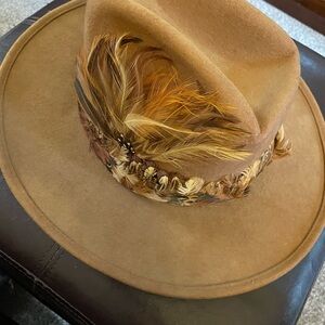 Dorfman-Pacific Co Tan Feathered Women’s Cowboy Hat
